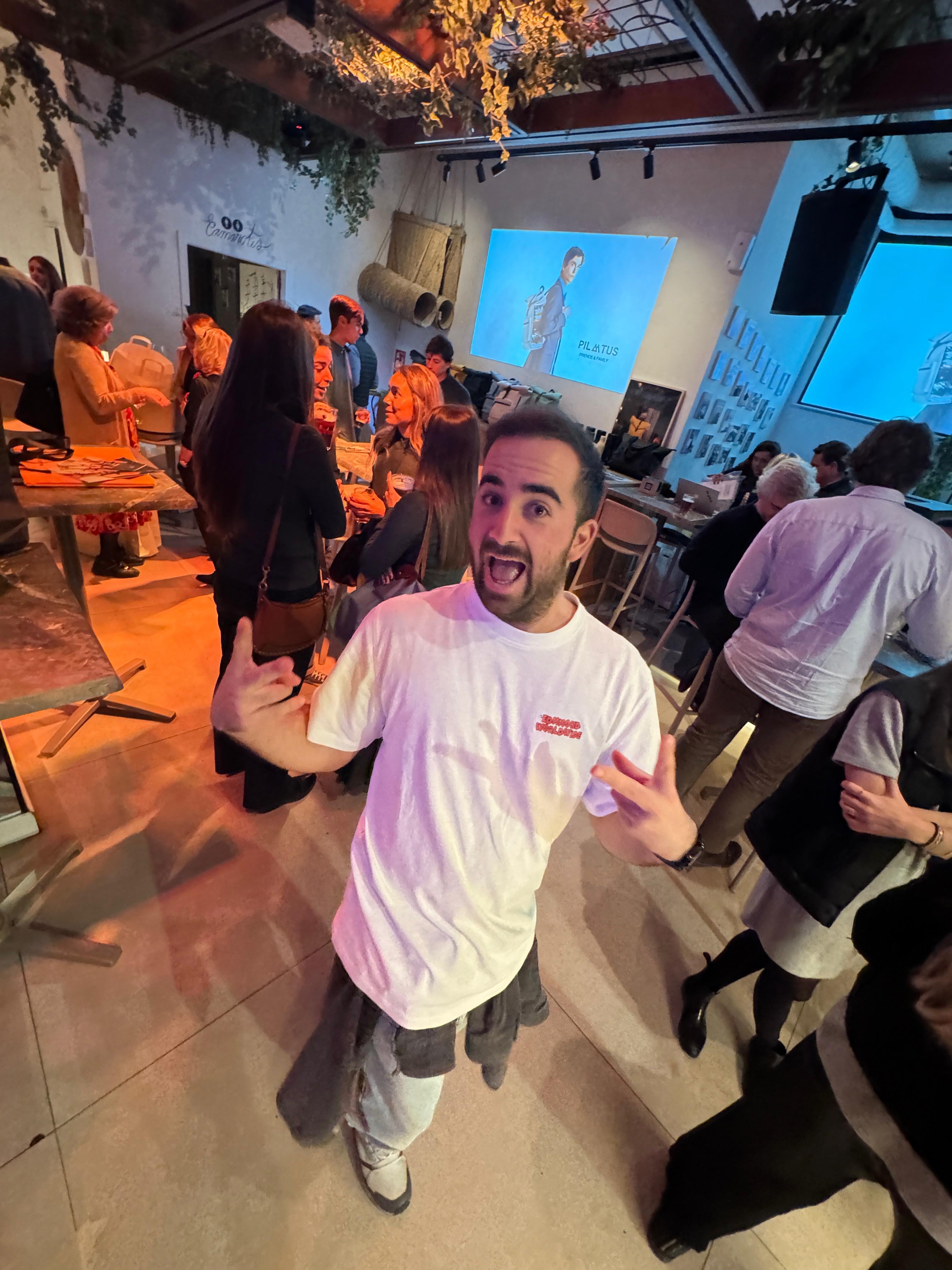 #024- Pilatus Friends & Family.