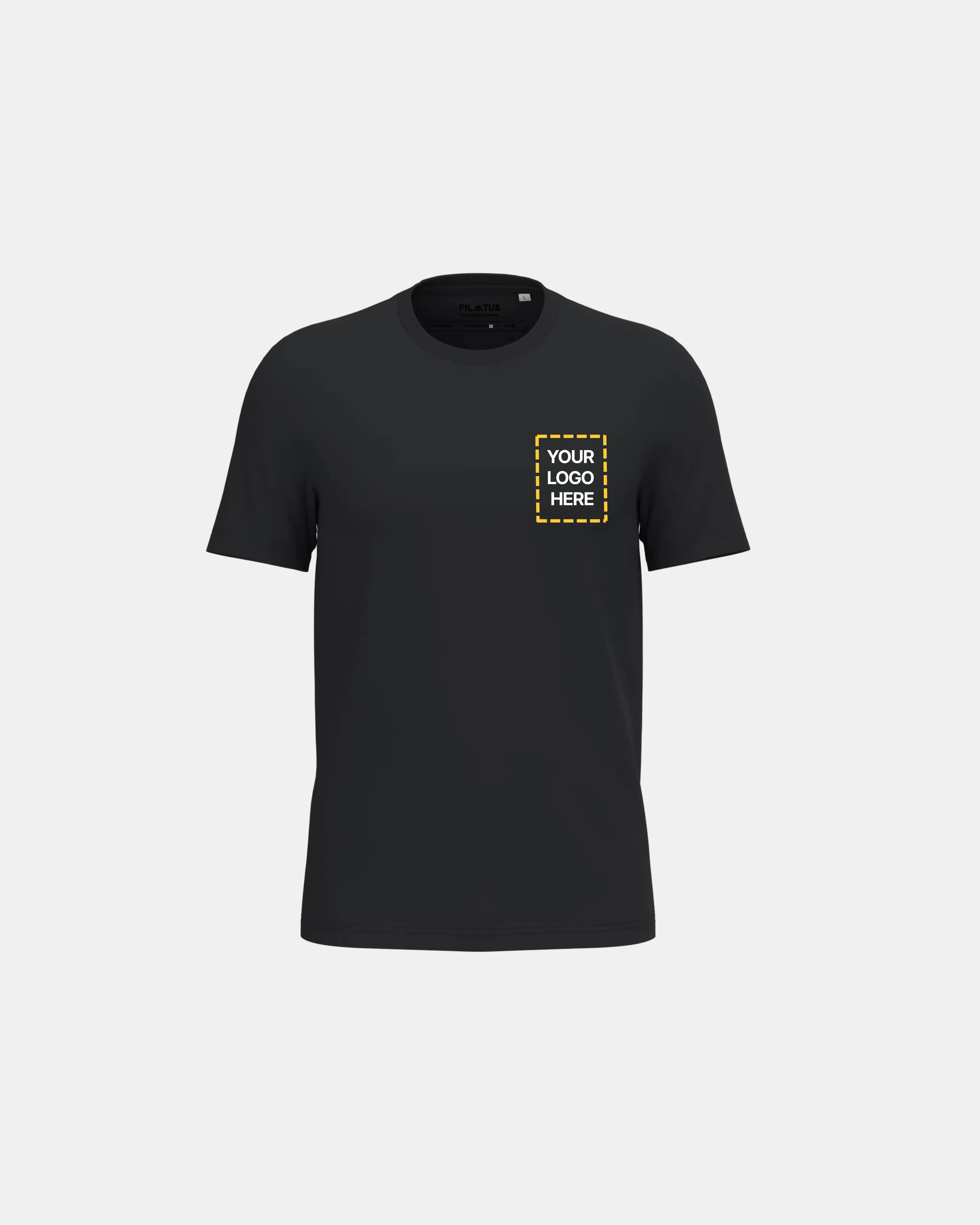 Camiseta negra corporativa con un cuadrado en el lado izquierdo para poner el logo de la empresa.