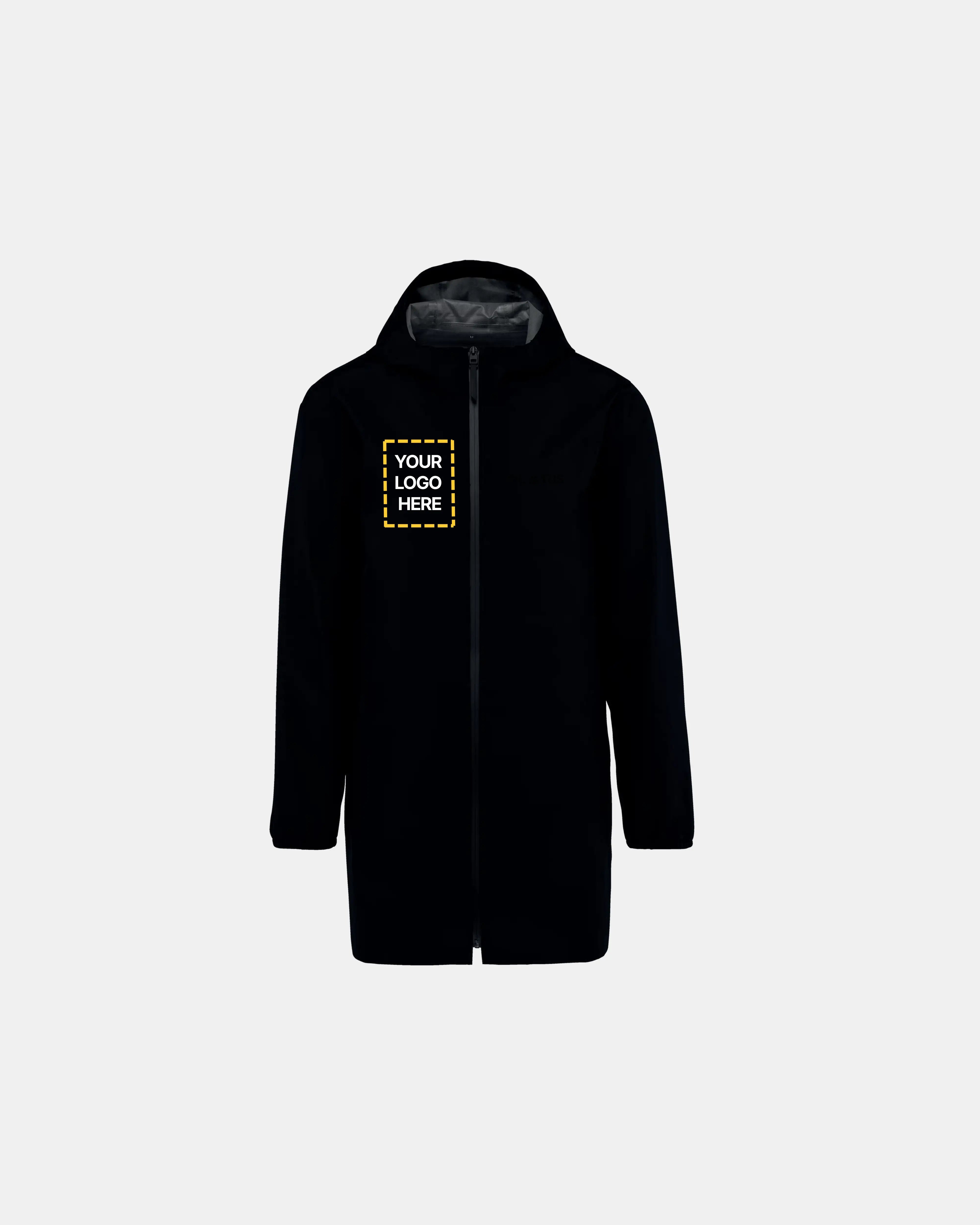 Chubasquero negro de pilatus corporativo con cuadro en la derecha para ponerle el logo de la empresa.