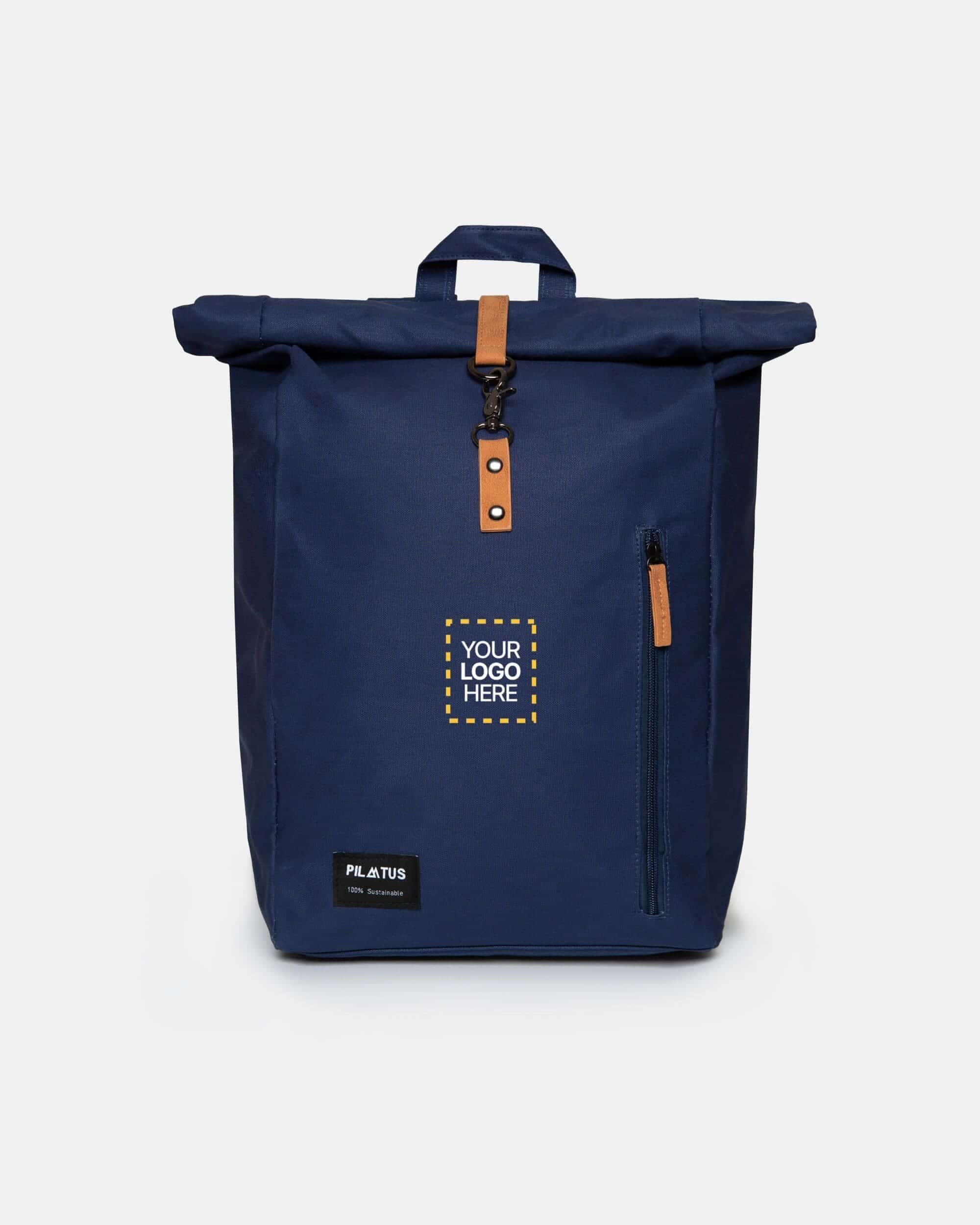 Mochila personalizada Eco Bag en Blue Navy marca Pilatus Brand con espacio para logotipo corporativo