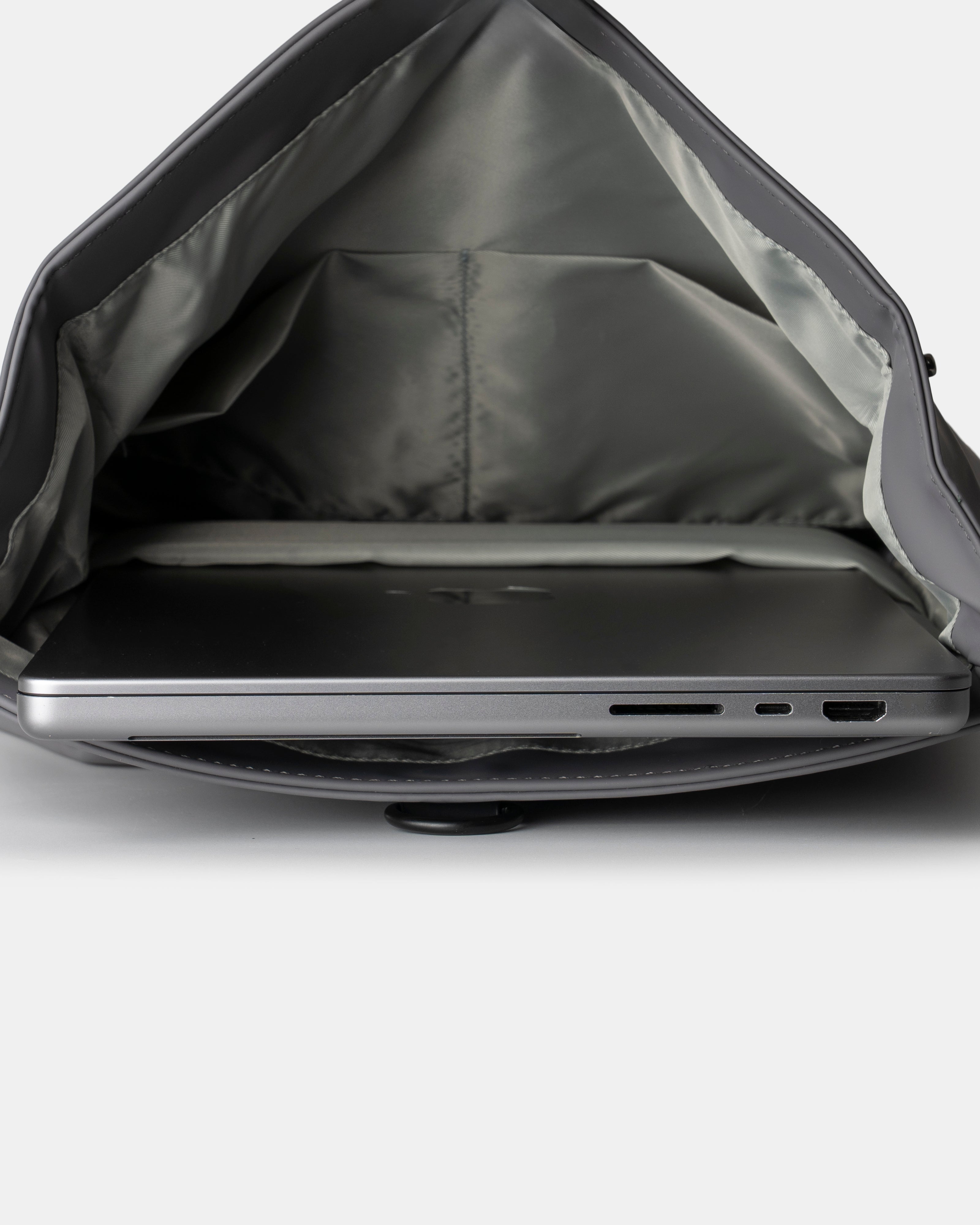 Terra Backpack Grey Polar