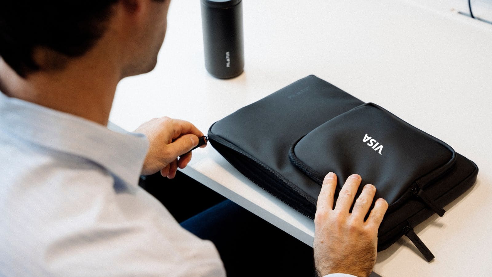 Fundas para portátiles personalizadas para empresas