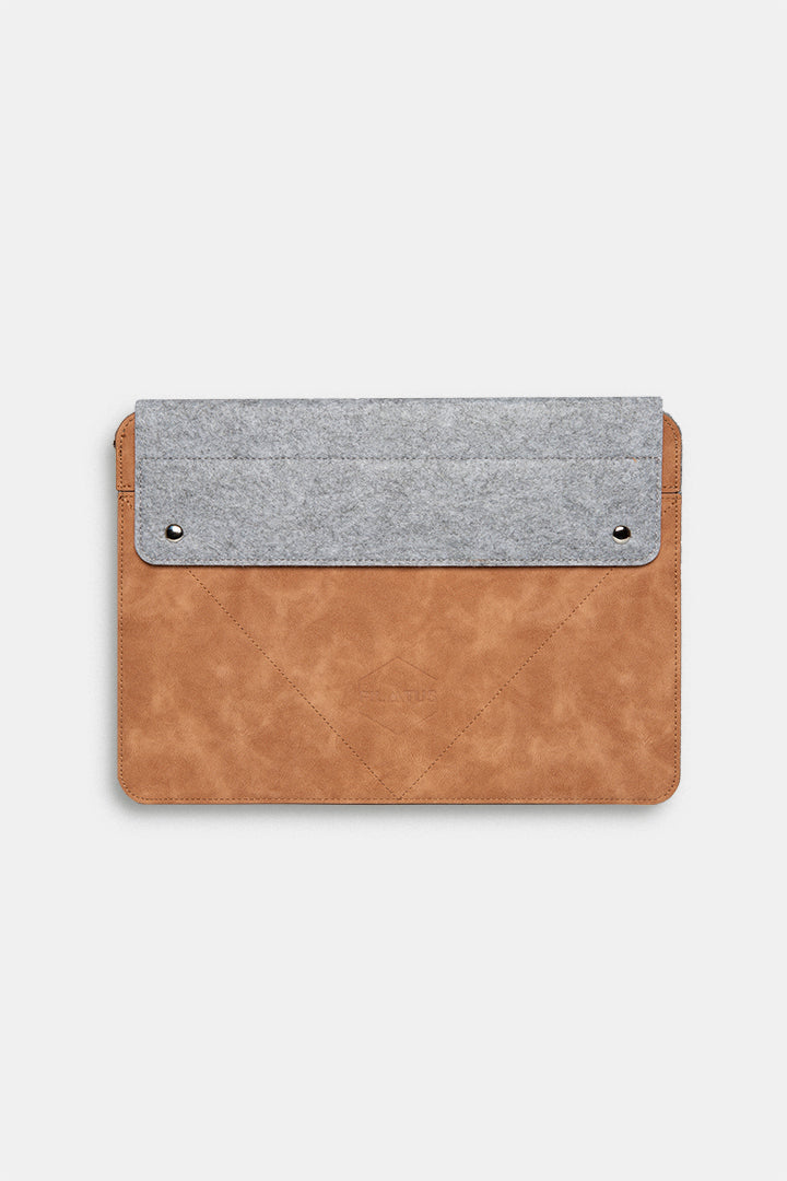 funda marrón caramelo sostenible