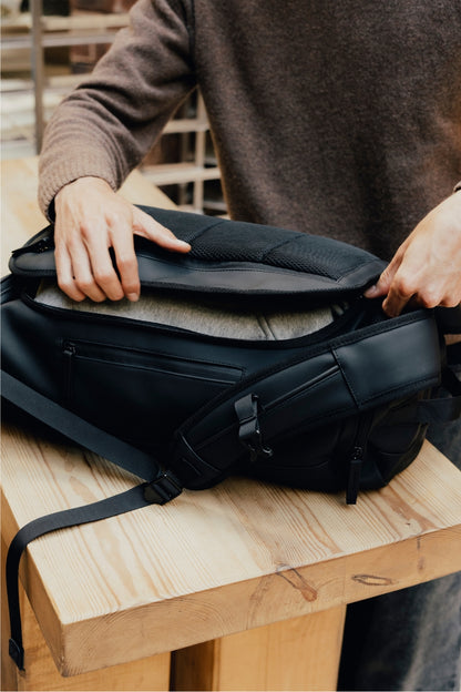 Explore Backpack Grey Navy
