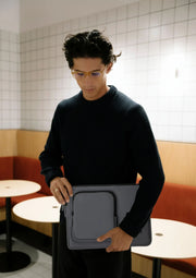Urban Sleeve Grey Navy