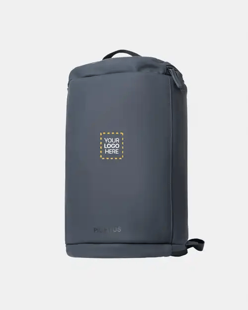 Mochila personalizada Explore en azul navy marca Pilatus Brand con espacio para logotipo corporativo