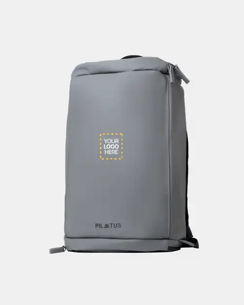 Mochila personalizada Explore en gris navy marca Pilatus Brand con espacio para logotipo corporativo