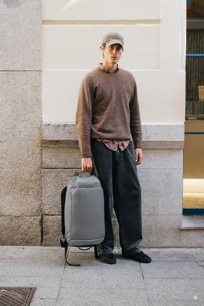 Explore Backpack Grey Navy
