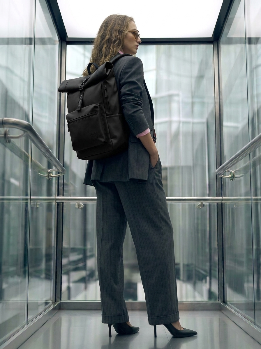 Urban Backpack Deep Black