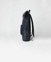 Parte lateral de la mochila mini urban azul