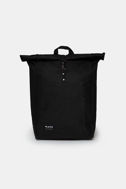 mochila negra sostenible